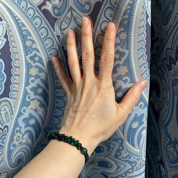 Jade Gemstone Handmade Adjustable Macrame Bracelet - Picture 11 of 15